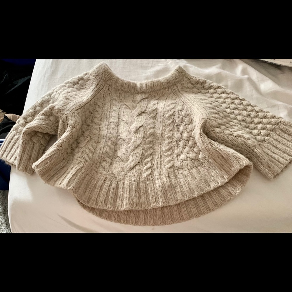Banana Republic Sz Small Chunky 3/4 sleeve sweater